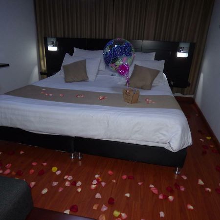 Suite Santa Lucia Hotel Boutique Sogamoso Exterior foto